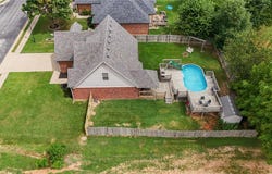 219 Dawn Drive, Centerton, AR 72719