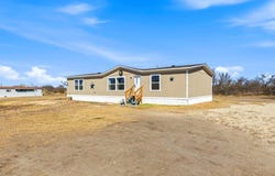 393 W CR 5719, Devine, TX 78016