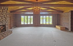 189 E Park Drive, Iron River, MI 49935
