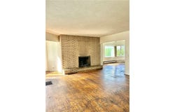 32 Lakeview Park, Rochester, NY 14613
