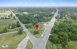Waverly Road, Holt, MI 48842