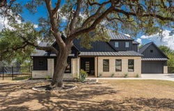 461 Crosswater Ln, Dripping Springs, TX 78620