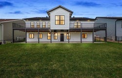 1404 Green Oak Pass, Tiffin, IA 52340