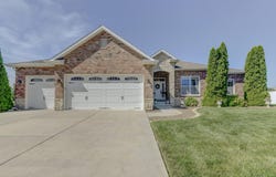 8900 Mallard Lane, St. John, IN 46373