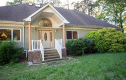 35204 BLUFF DR, BELLE HAVEN, VA 23306