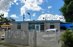 MartÃm González, Carolina, PR 00987