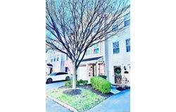 58 Rialto Way, Patchogue, NY 11772