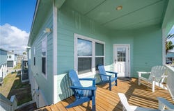 112 Maldives, Rockport, TX 78382
