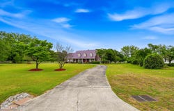 2000 Moltonville Road, Clinton, NC 28328
