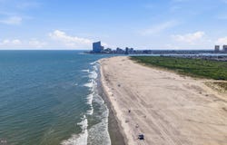 21 BRAMBLE Drive, BRIGANTINE, NJ 08203