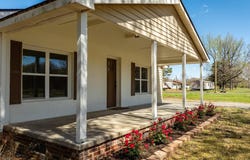 Lonoke, AR 72086