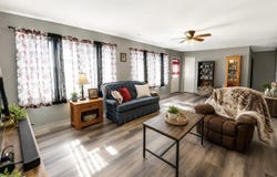 913 Flower Box Lane, Neosho, MO 64850