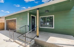 722 CEDAR Avenue, Dumas, TX 79029-2604