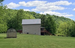 636 Spring Creek Ln, Milton, KY 40045