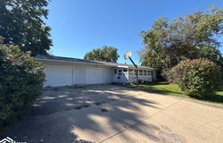 2219 Gilbert Street, Burlington, IA 52601