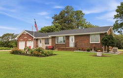 1352 Grant Road, Murray, KY 42071