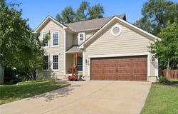 21488 W 121st Terrace, Olathe, KS 66061