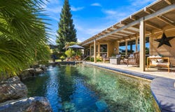 1547 Gold Hills Drive, Redding, CA 96003