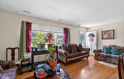 10372 BRICKHOUSE DR, EXMORE, VA 23350