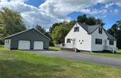 3772 Hand Place, Sauquoit, NY 13456