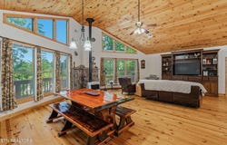 414 Shaddon Rd, Tellico Plains, TN 37385