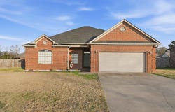 6 Logan Ct, Greenbrier, AR 72058