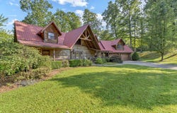 141 Yorktown Ct, BECKLEY, WV 25801