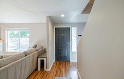 1653 S 6TH St, Independence, OR 97351