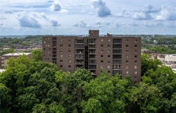 5600 Munhall Rd, Squirrel Hill, PA 15217