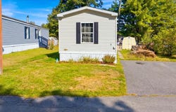 7 Autumn Lane, Lewiston, ME 04240