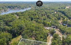 Chimney Point lot: 6, Sunrise Beach, MO 65079