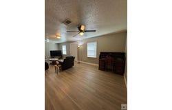 9 Sherman, Hooks, TX 75561