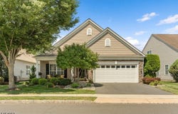 441 Crossfields Ln, Franklin Twp., NJ 08873-6013