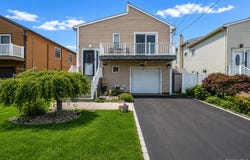 32 Yacht Club Road, Babylon, NY 11702