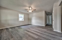 1917 SW Crest DR, Topeka, KS 66604