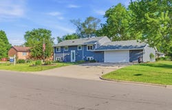 2101 Laramie Trail, Brooklyn Park, MN 55444