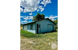 303 E 1st Street E, Roundup, MT 59072