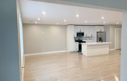 5708 W 84th Place, Burbank, IL 60459