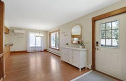 1598 E Shore Drive, Saint Paul, MN 55106