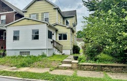 66 Clover, Johnstown, PA 15902