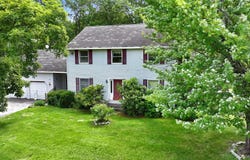 2 Gerri Court, Wallkill, NY 12589