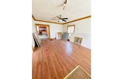 1085 Davis St., Barry, IL 62312