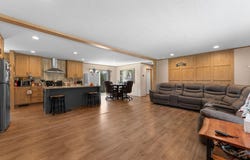 2110 W State Highway H W, Shell Knob, MO 65747
