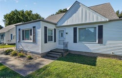 2825 E Center Street, Conneaut, OH 44030
