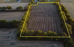 751 E Co Rd 550 N, Shelburn, IN