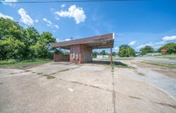 2126 Evening Shade Drive, Evening Shade, AR 72532