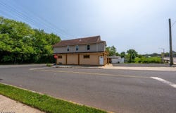 476 Bloy St, Hillside Twp., NJ 07205-1745