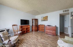 6534 N 43RD Avenue, Glendale, AZ 85301