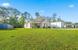 945 9th Ave., Galivants Ferry, SC 29544