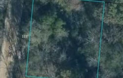 136 Elm St, Wewahitchka, FL 32465